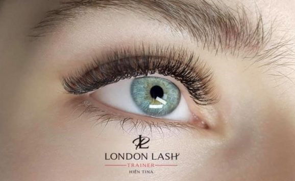 Classic Eyelash Extension